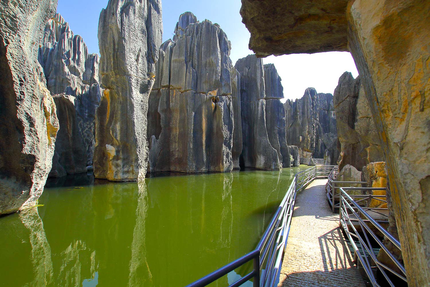 landscape water rock river formation cliff 1190028 pxhere.com copy