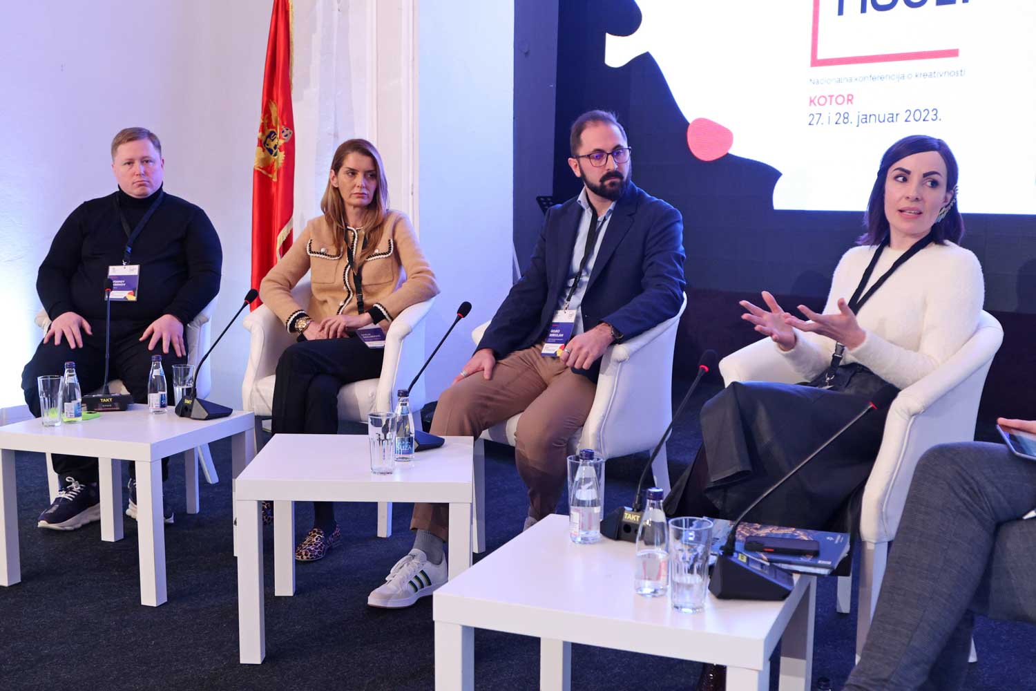 Naša urednica Sanja Golubović na panel diskusiji Kreativna klasa je već stigla u Crnu Goru