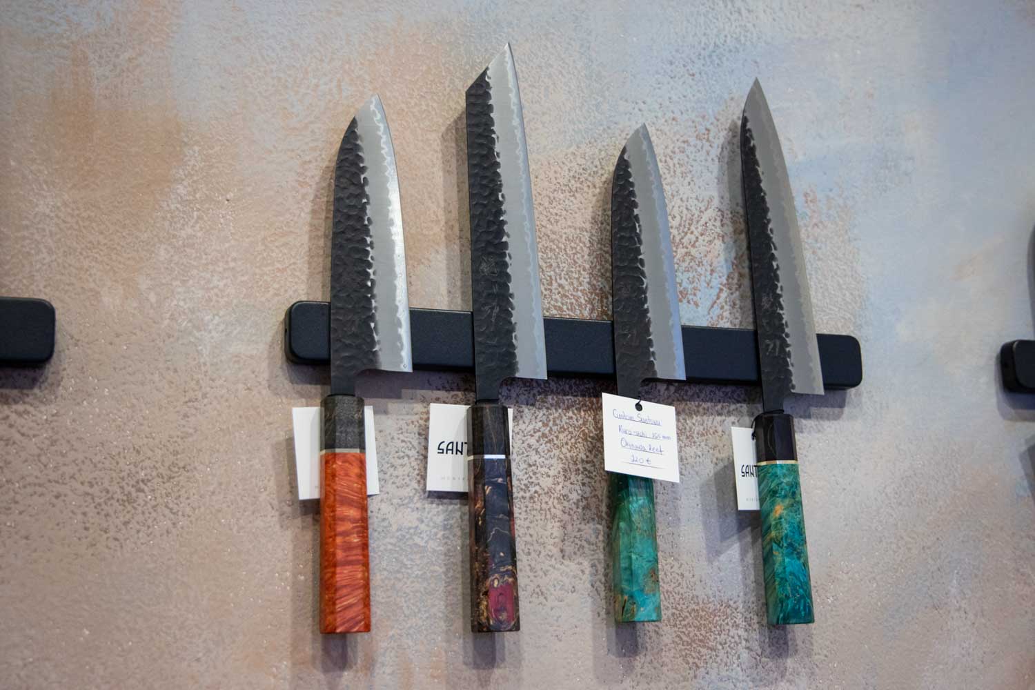 Otkrijte posebnost japanskih noževa u koncept prodavnici Santoku
