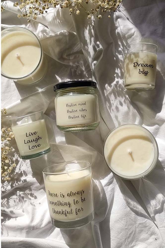 Studio Vanilla vanila candle studio 1