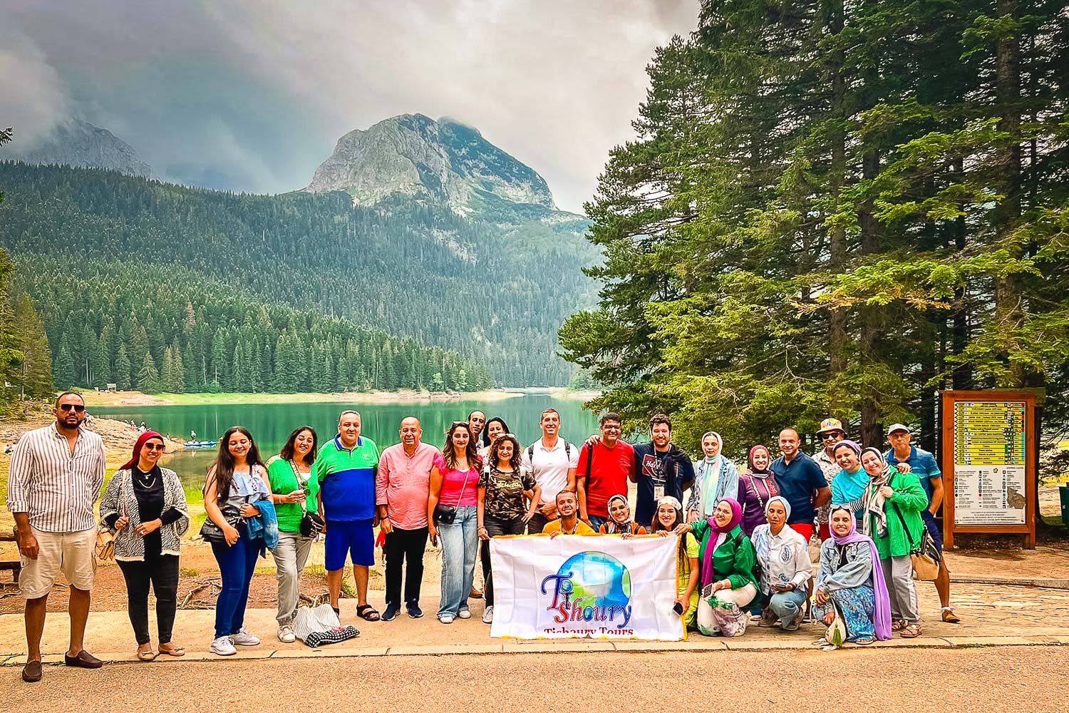 Gosti iz Egipta na Crnom jezeru