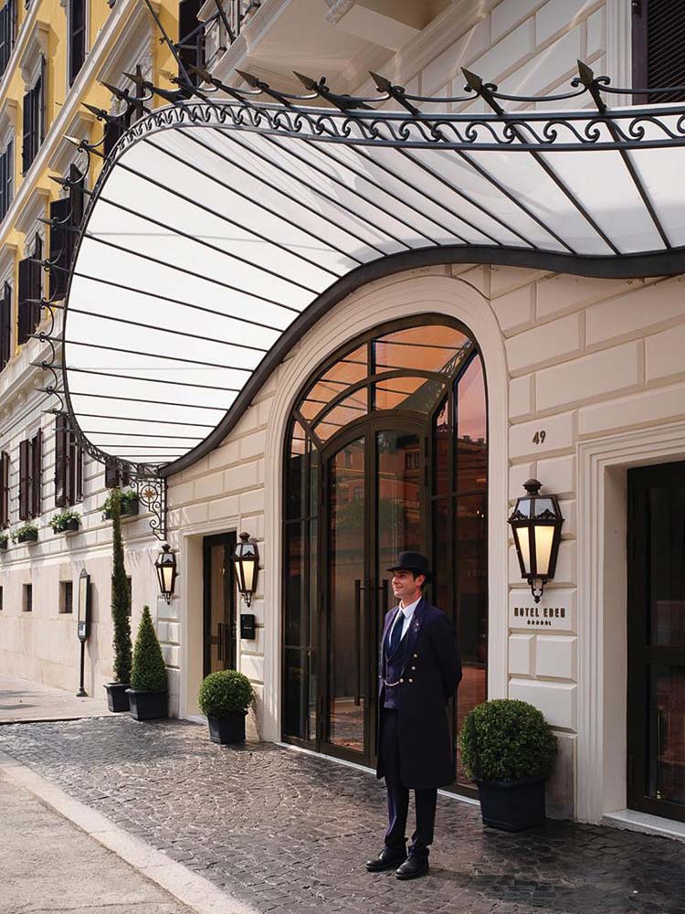 Door HOTEL EDEN Main Entrance with doorman FRANCESCO 1 768x1024 copy