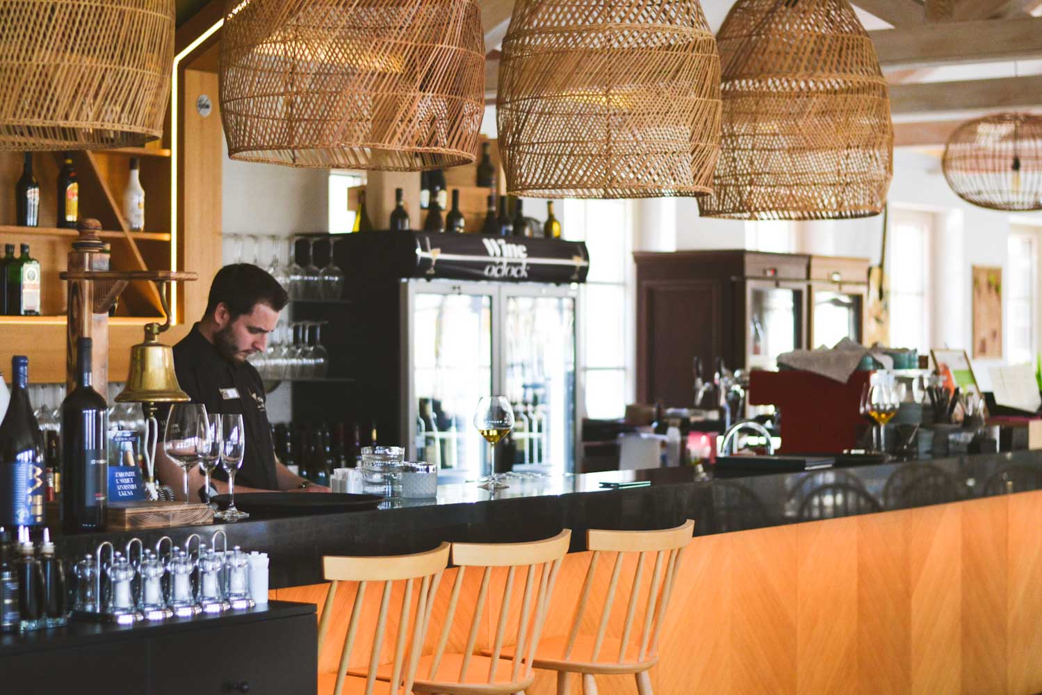 restoran wine o clock 3